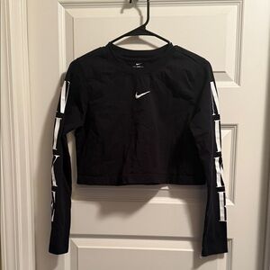 Nike Girl’s Black and White Long Sleeve Crop Tee